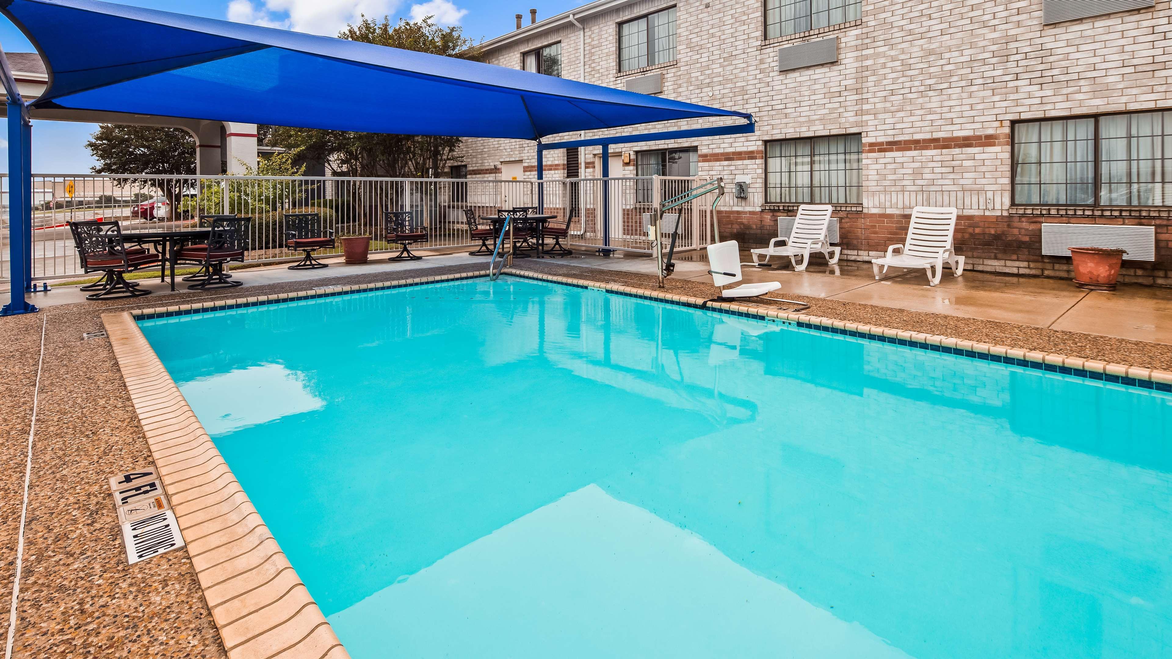 Surestay Plus By Best Western San Antonio Airport Exterior foto